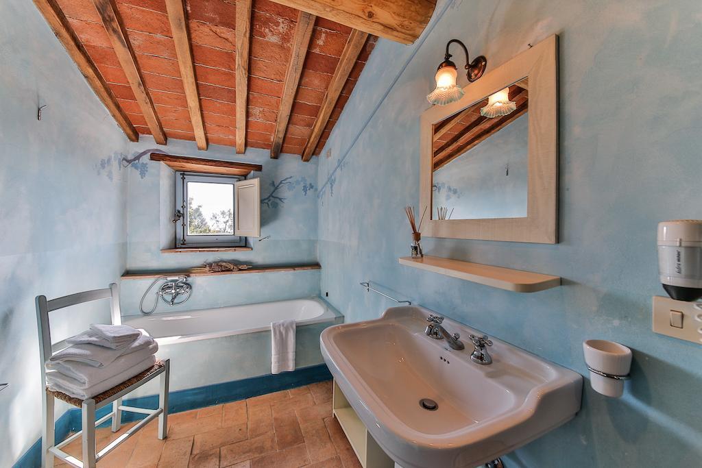 Odina Agriturismo Loro Ciuffenna Δωμάτιο φωτογραφία
